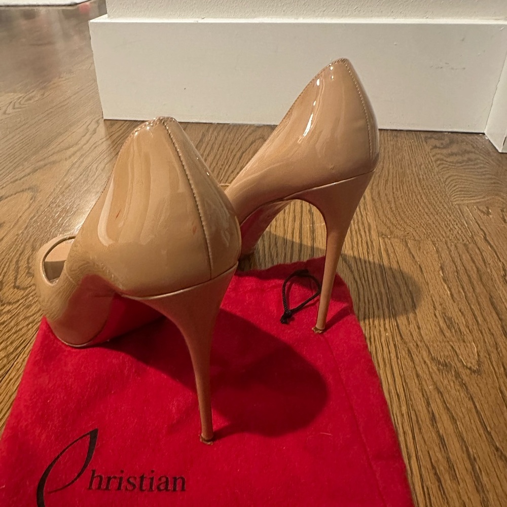 Christian Louboutin Nude Peep Toe Pumps - Picture 2 of 12